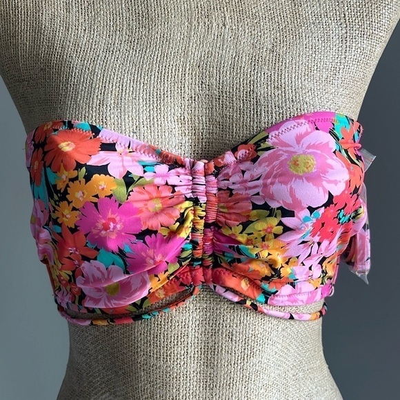 NWT Shade & Shore Bikini Top 34B - Picture 6 of 6